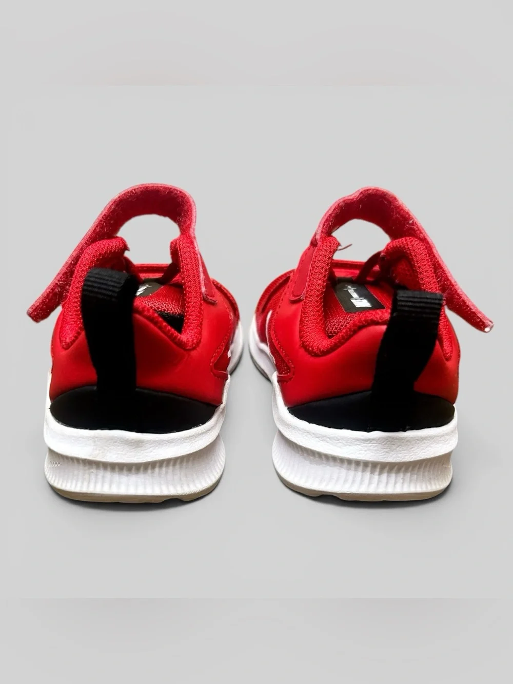 Nike Toddler Shoes Red/White Hook & Loop Sneakers Size 4 | Lightweight Shoes